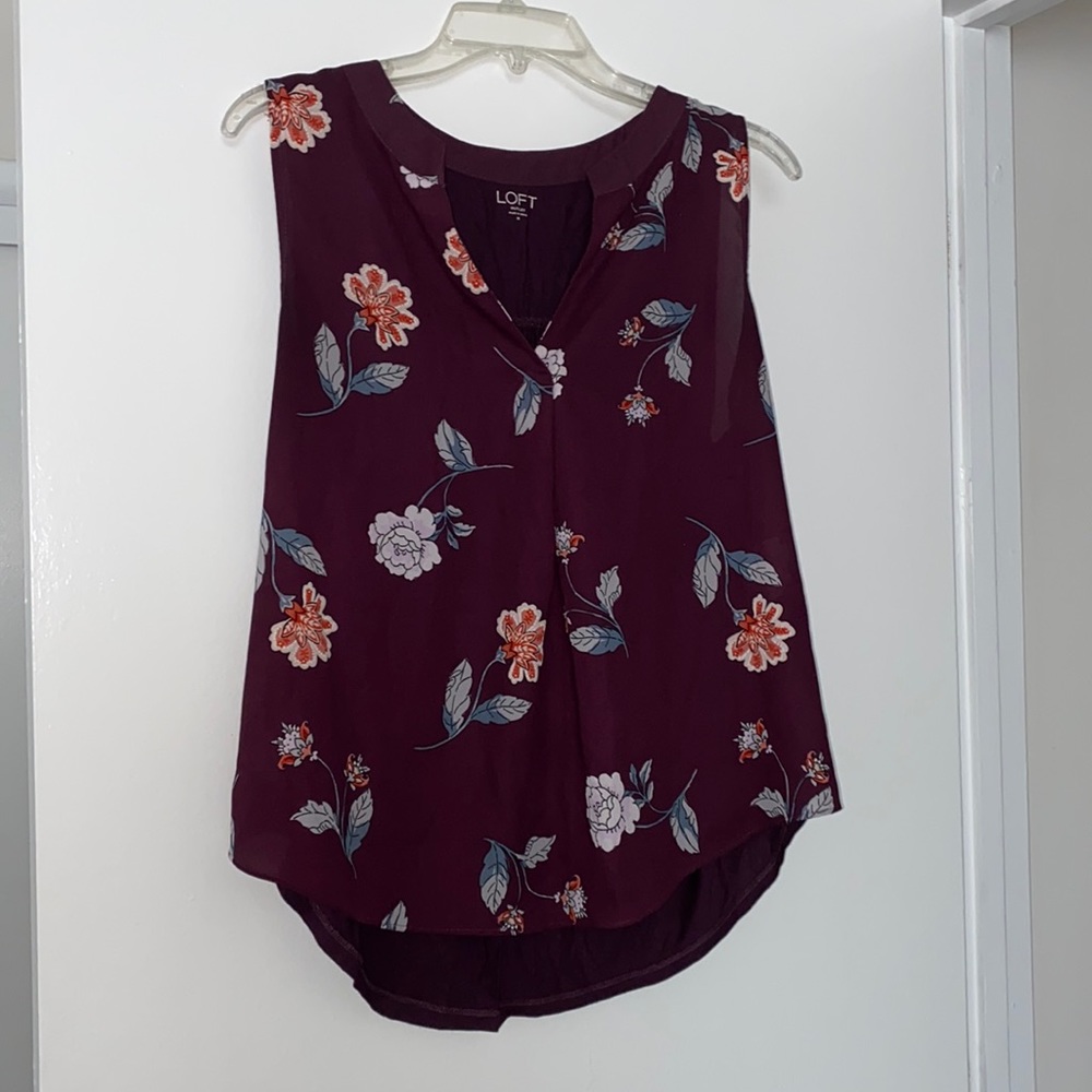 Loft outlet maroon floral sleeveless v neck blouse